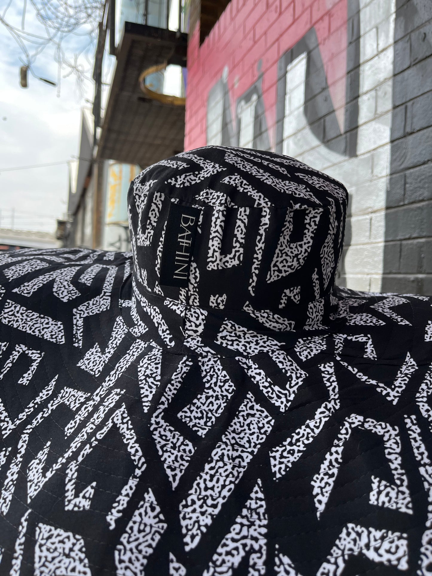 LEPHEPHA - BLACK/WHITE